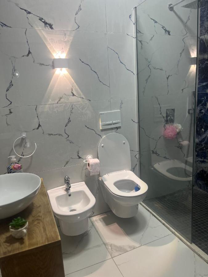 Guest House Open Room Durres Ngoại thất bức ảnh